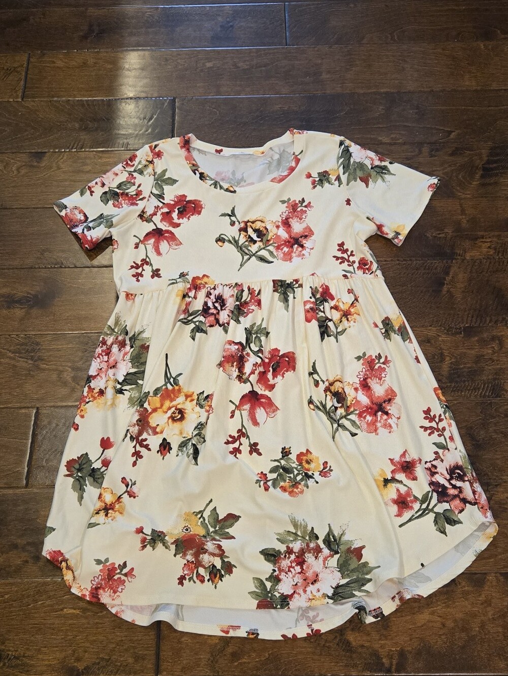 NWOT Floral Jodifl Dress Size M